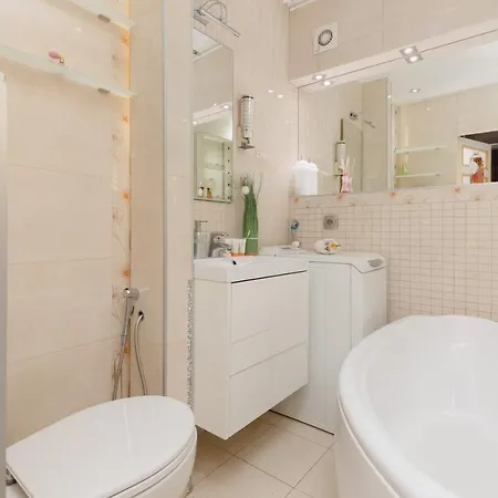 Starej Basni By Renters Apartment Warsaw